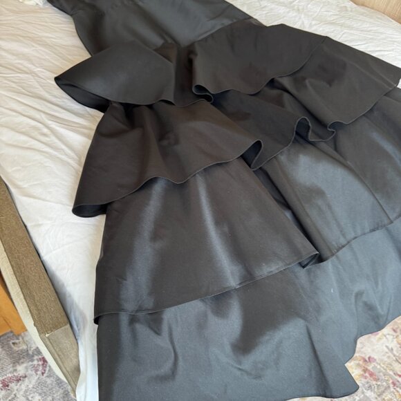 Women's Long Evening Dress - Picture 6 of 8